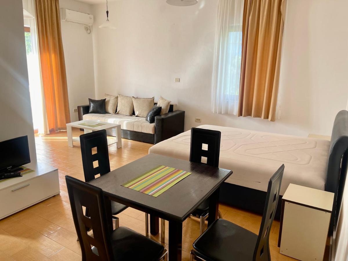 Oasis Apartment Budva